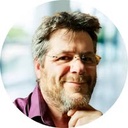 Réseaux sociaux ou fiche Google : l'attention ou l'intention ?
